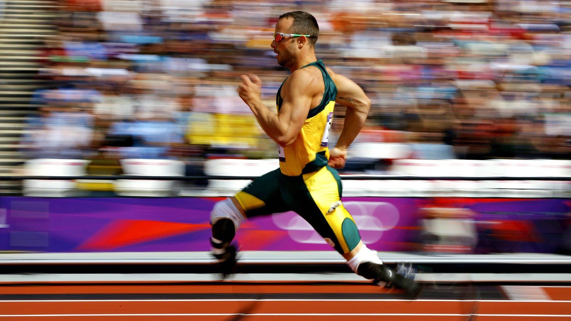 马刺主场5连胜重回西部第二!文班18分18板 福克斯复出24分,马刺队kj