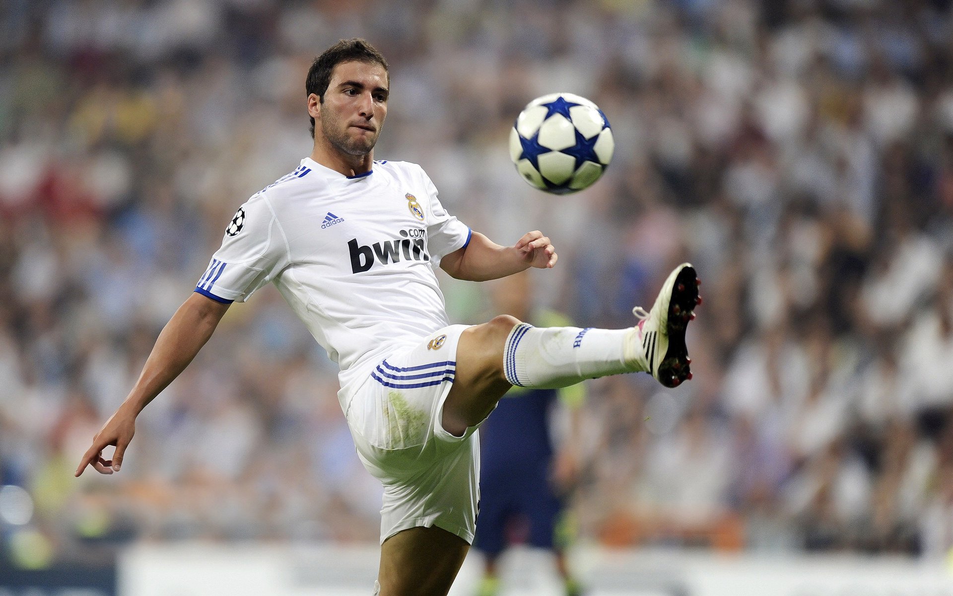 《PUBGMobile》“星舰战队”线上巡展,高手云集!